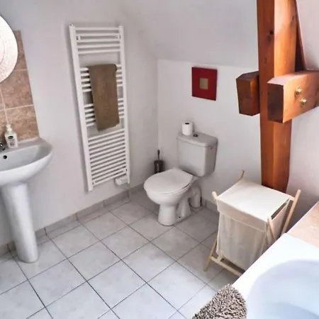 Belle Maison Perigourdine Pour 5 A Brantome بيت للعطل